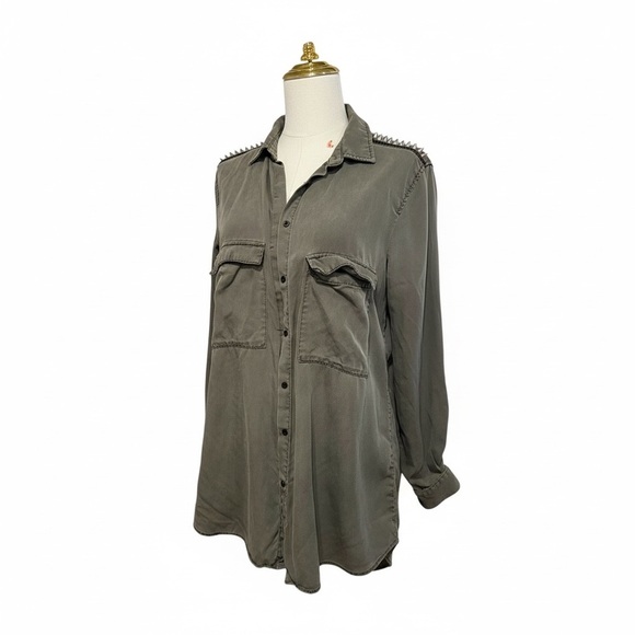 Zara Tops - Zara Basic Studded Shoulder Lyocell Button-Down Shirt Size L